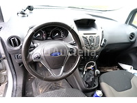 Ford tourneo koeriersauto - afbeelding 51 van  51