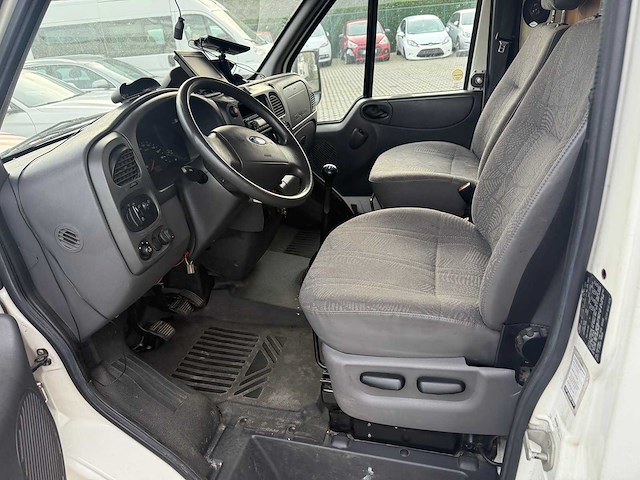 Ford transit - 2004 - rimor - arf39p3 - personenauto - afbeelding 9 van  44