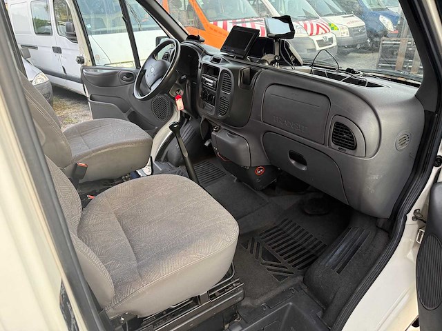 Ford transit - 2004 - rimor - arf39p3 - personenauto - afbeelding 28 van  44