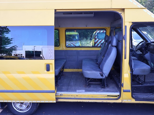 Ford transit - wfosxxttfsag88069 - 2011 - afbeelding 16 van  18