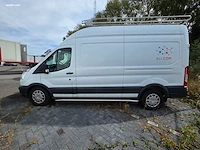 Ford transit 2017