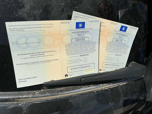 Ford transit 9 plaatsen camionette - afbeelding 17 van  25