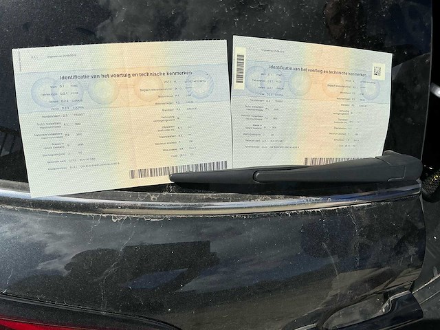 Ford transit 9 plaatsen camionette - afbeelding 18 van  25