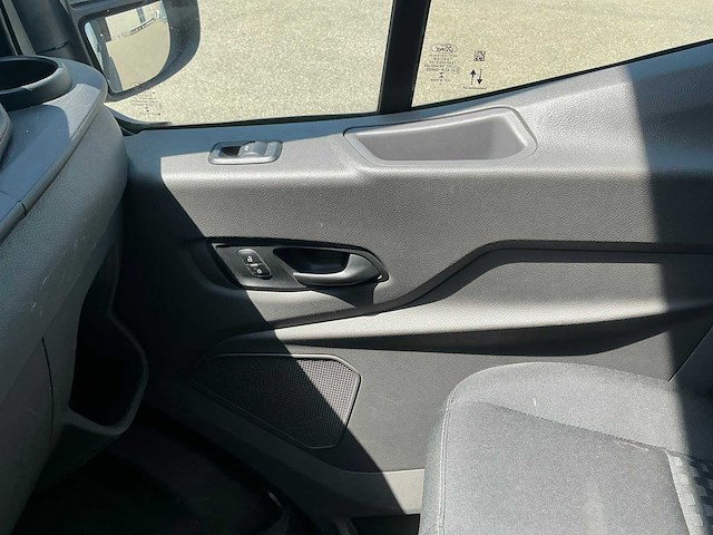 Ford transit bedrijfswagen - afbeelding 19 van  28