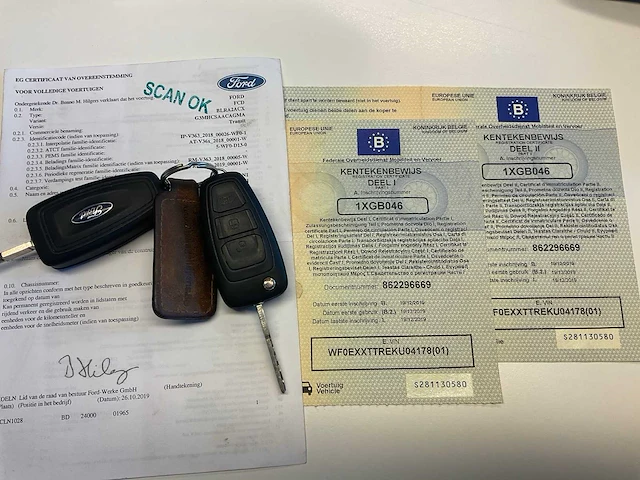 Ford transit bedrijfswagen - afbeelding 8 van  17