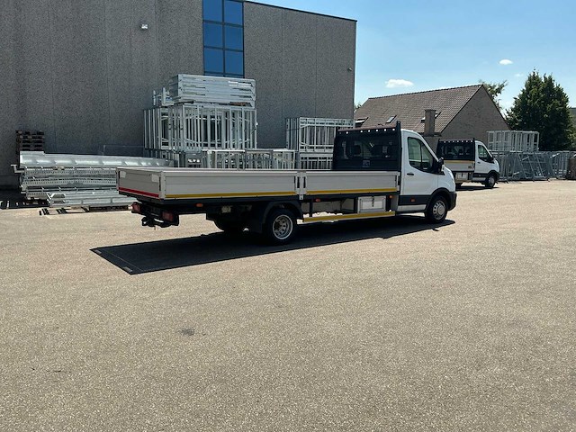 Ford transit bedrijfswagen - afbeelding 14 van  15