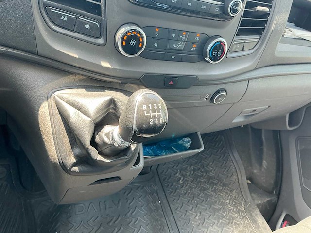 Ford transit bedrijfswagen - afbeelding 19 van  30