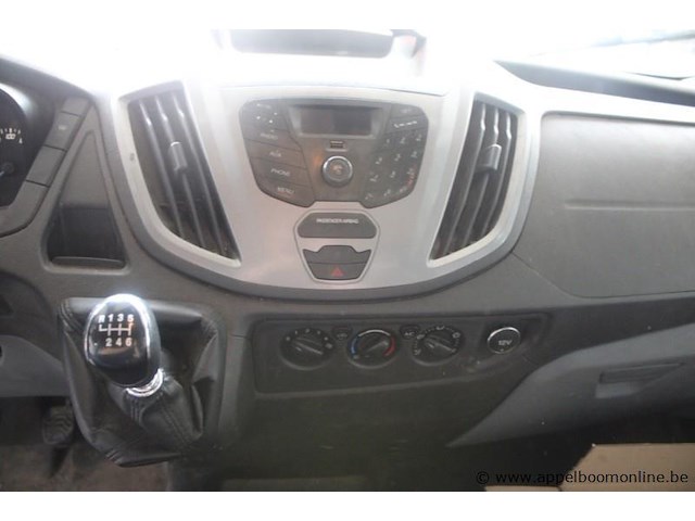 Ford transit, chassisnummer wf0dxxttgdeu38030, eerste inschrijving 2014-10-14, 262.668 km, 114 kw, 2.198 cm³, diesel, manueel, bestelwagen, euro 5b, mtm 3.500 kg, tarragewicht 2.670 kg, keuring geldig tot 16/10/2026 - afbeelding 6 van  20