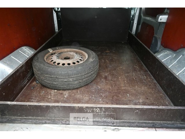 Ford transit connect lichte vrachtwagen - afbeelding 19 van  24