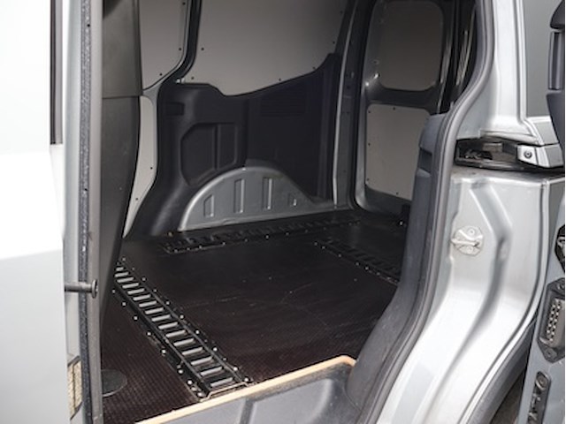 Ford transit courier - wf04nberx4rr00053 - 2024 - afbeelding 19 van  23