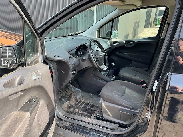 Ford transit courier 1.5 tdci trend bedrijfswagen - afbeelding 3 van  22