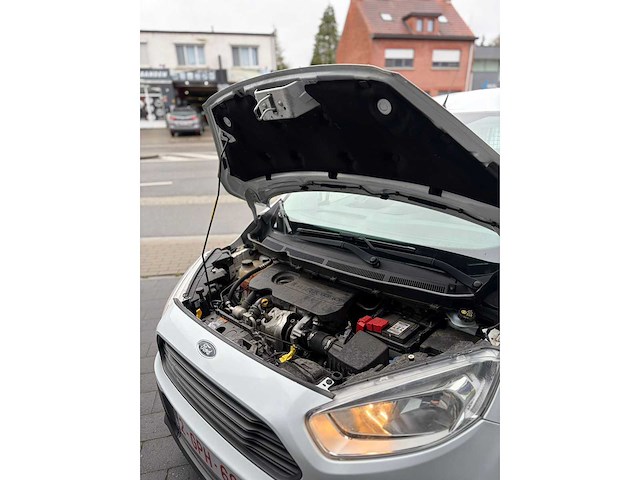Ford transit courier 2017 - afbeelding 4 van  17