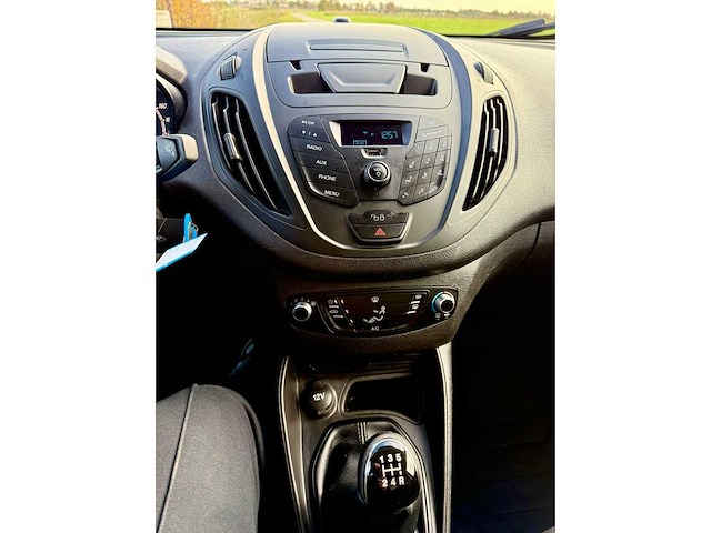 Ford transit courier lichte vracht - afbeelding 2 van  24