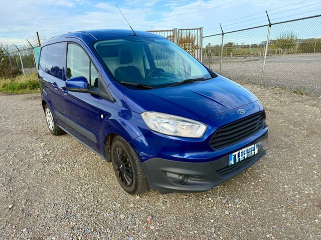 Ford transit courier lichte vracht - afbeelding 18 van  24