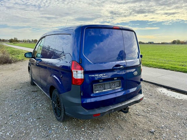 Ford transit courier lichte vracht - afbeelding 21 van  24