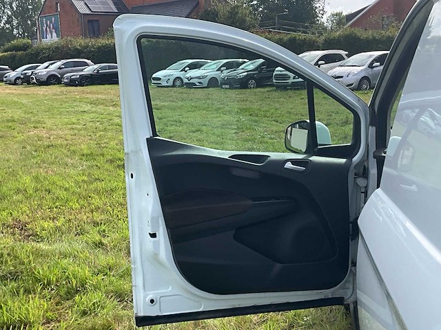 Ford transit courier - afbeelding 8 van  45