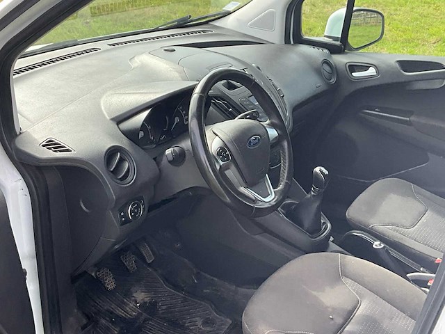 Ford transit courier - afbeelding 10 van  45