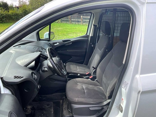 Ford transit courier - afbeelding 14 van  45