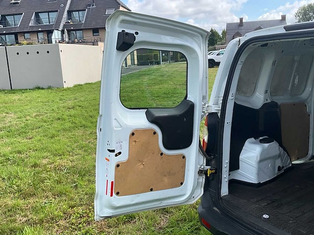 Ford transit courier - afbeelding 24 van  45