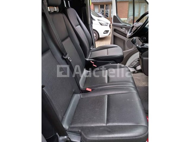 Ford transit custom bestelwagen (2021-155,976 km) - afbeelding 11 van  20