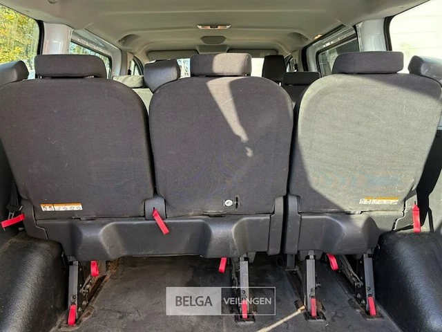 Ford transit custom voor personenvervoer (8+1) - afbeelding 23 van  23
