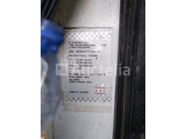 Ford transit flatbed utility truck (vin:wf0fxxttff8a32482) voor onderdelen - afbeelding 13 van  31