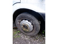Ford transit flatbed utility truck (vin:wf0fxxttff8a32482) voor onderdelen - afbeelding 27 van  31