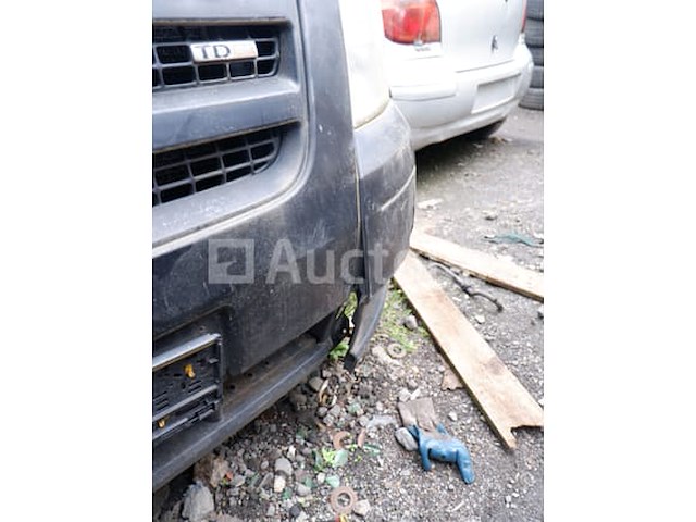 Ford transit flatbed utility truck (vin:wf0fxxttff8a32482) voor onderdelen - afbeelding 28 van  31