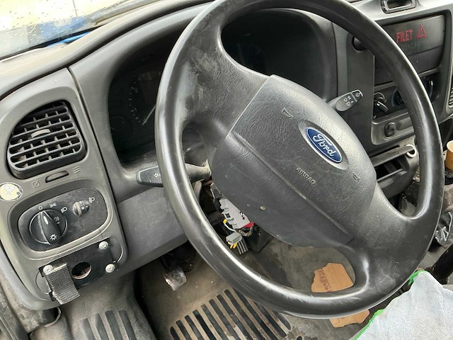 Ford transit lichte vrachtwagen met kip/laadbak - afbeelding 4 van  14