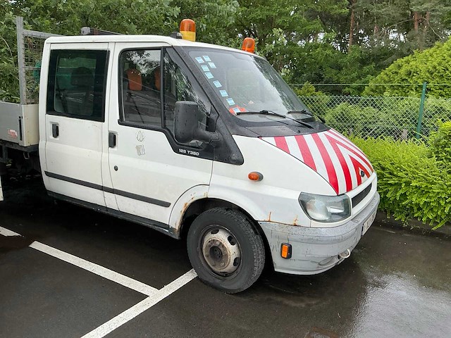 Ford transit lichte vrachtwagen met kip/laadbak - afbeelding 9 van  14