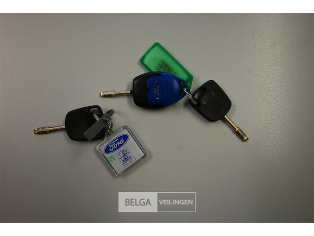 Ford transit lichte vrachtwagen - afbeelding 3 van  23