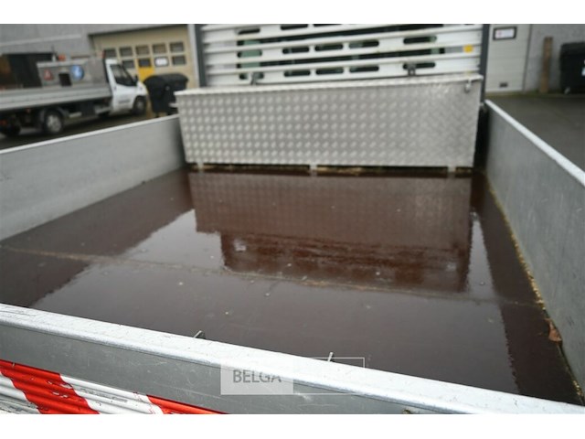 Ford transit lichte vrachtwagen - afbeelding 11 van  23