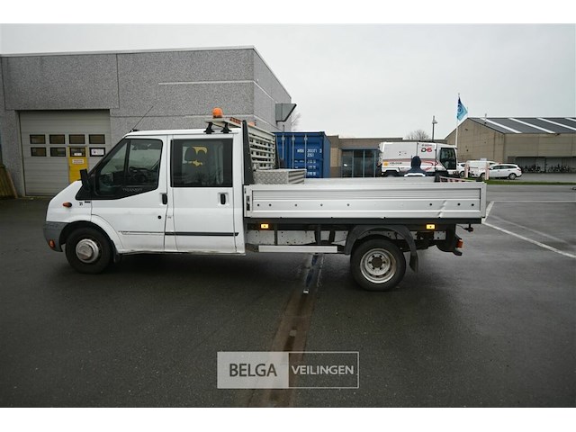 Ford transit lichte vrachtwagen - afbeelding 14 van  23