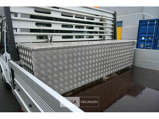 Ford transit lichte vrachtwagen - afbeelding 18 van  23