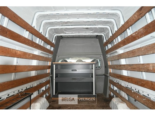 Ford transit lichte vrachtwagen - afbeelding 20 van  23