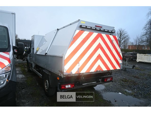 Ford transit lichte vrachtwagen - afbeelding 14 van  18