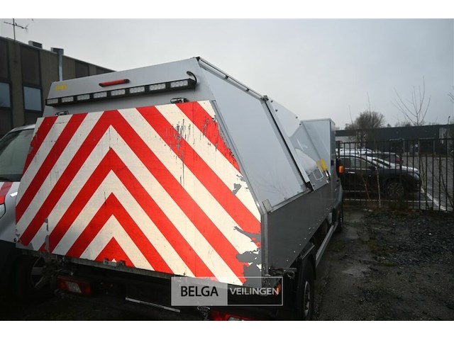 Ford transit lichte vrachtwagen - afbeelding 8 van  18