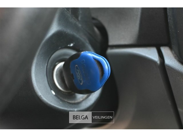 Ford transit lichte vrachtwagen - afbeelding 4 van  28