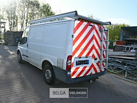 Ford transit lichte vrachtwagen - afbeelding 17 van  28