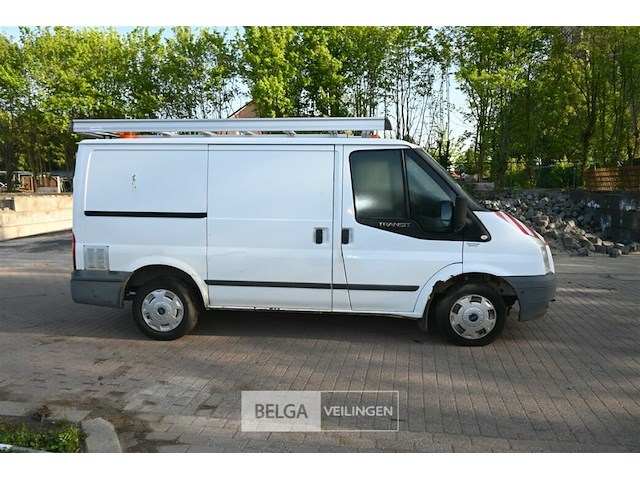 Ford transit lichte vrachtwagen - afbeelding 12 van  28