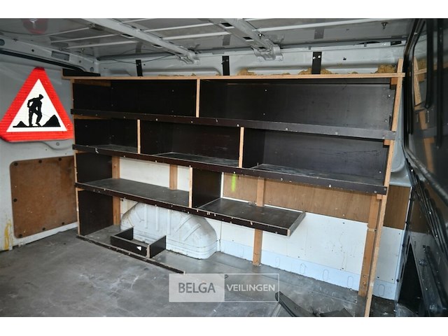 Ford transit lichte vrachtwagen - afbeelding 25 van  28