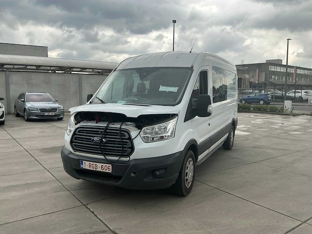 Ford transit lichte vrachtwagen - afbeelding 1 van  11