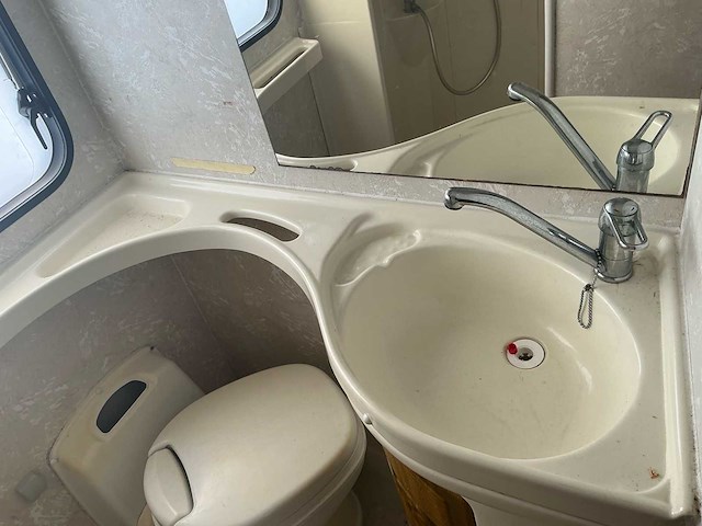 Ford transit mc louis 700 camper - afbeelding 13 van  56