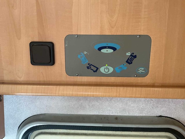 Ford transit mc louis 700 camper - afbeelding 20 van  56