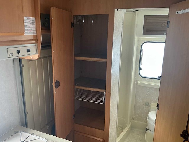 Ford transit mc louis 700 camper - afbeelding 21 van  56