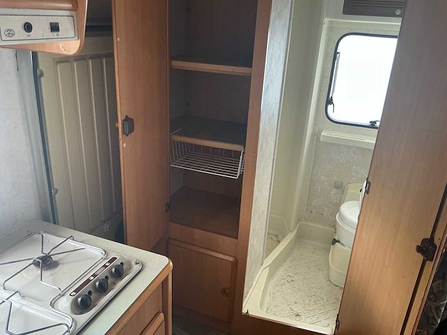 Ford transit mc louis 700 camper - afbeelding 22 van  56