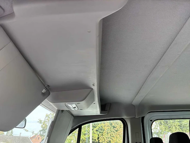 Ford transit van 350 2.0 ecoblue 130 pk – 7 zitplaatsen – verlaagd platform – 2019 – 97,937 km - gereserveerd voor professionals - afbeelding 9 van  44