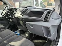 Ford transit van 350 2.0 ecoblue 130 pk – 7 zitplaatsen – verlaagd platform – 2019 – 97,937 km - gereserveerd voor professionals - afbeelding 6 van  14