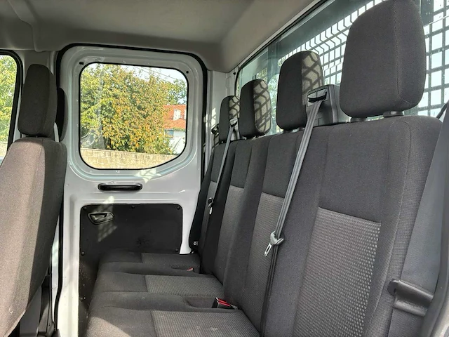 Ford transit van 350 2.0 ecoblue 130 pk – 7 zitplaatsen – verlaagd platform – 2019 – 97,937 km - gereserveerd voor professionals - afbeelding 17 van  44