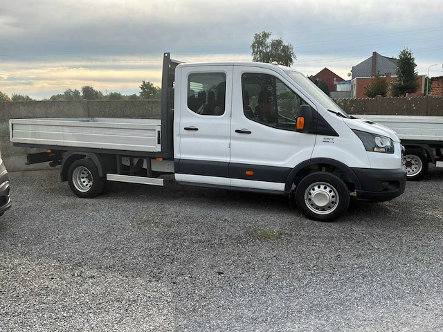 Ford transit van 350 2.0 ecoblue 130 pk – 7 zitplaatsen – verlaagd platform – 2019 – 97,937 km - gereserveerd voor professionals - afbeelding 23 van  44